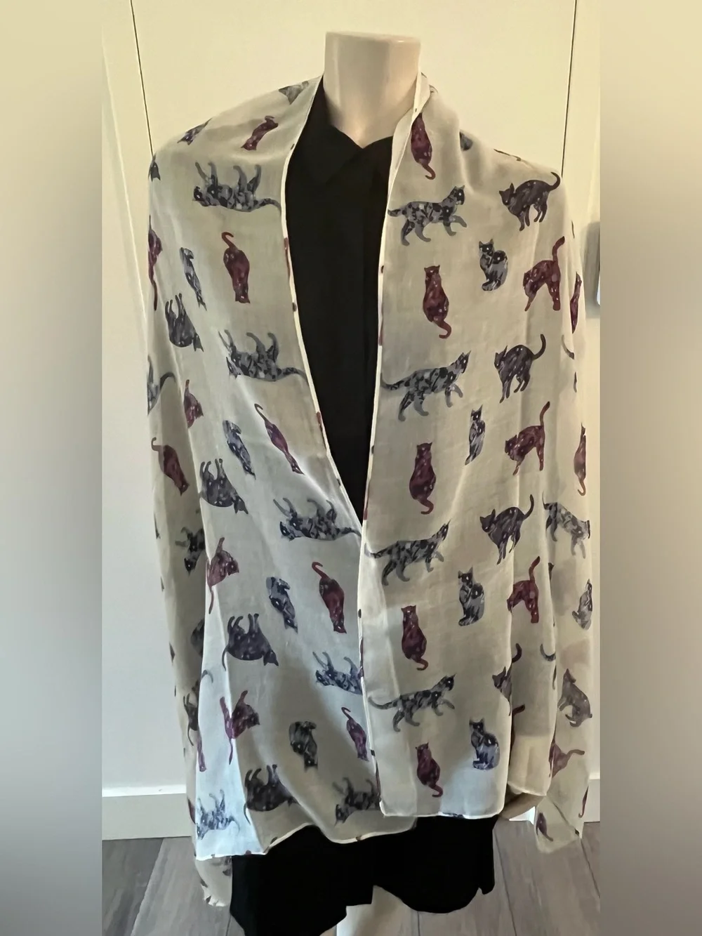 M&Co lightweight polyester